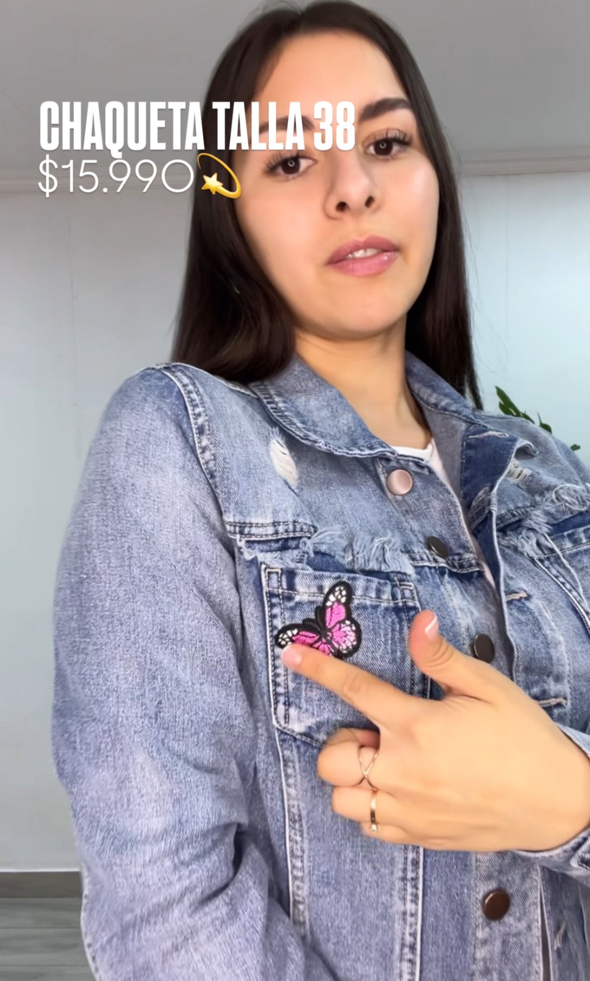 CHAQUETA TALLA M MEZCLILLA COM BORDADOS